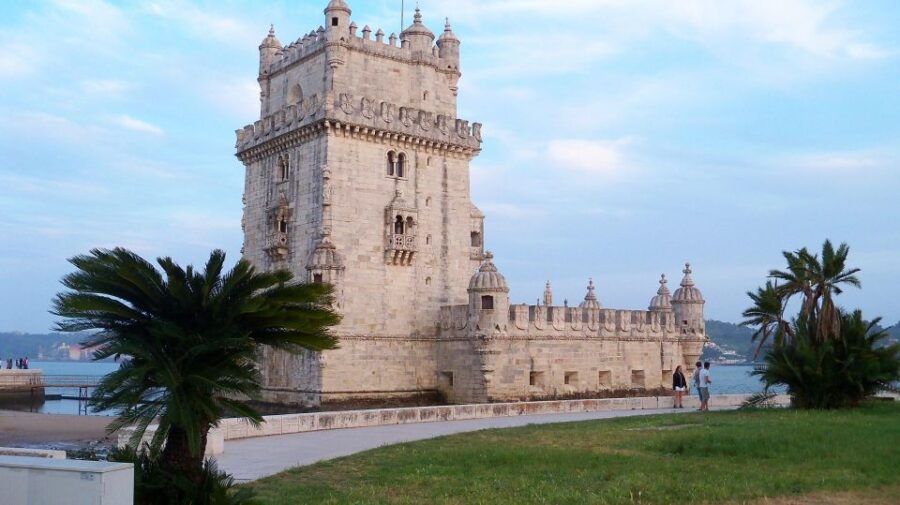 4-Day Portugal Tour From Madrid: Lisbon and Fatima - Good To Know