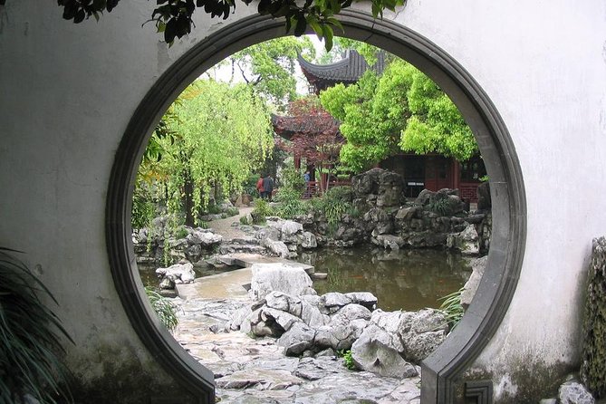 4-Hour Shanghai City Private Flexible Tour Plus Acrobatic Show and Dinner - Good To Know