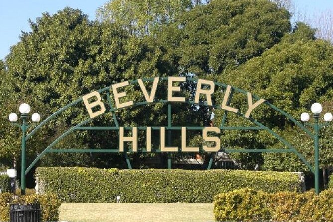 4 or 5 Hour Hollywood Private Tour in Stretch Limo