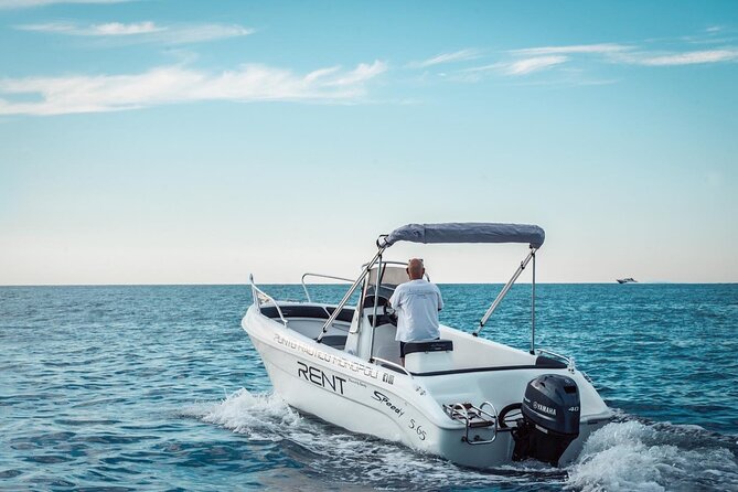 4 or 8 Hours Rental of Motor Boats Without Driver and Licence - Good To Know