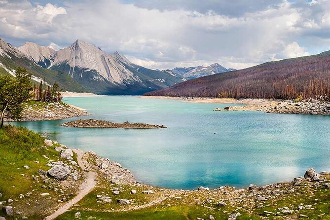 2-Day Private Tour in Jasper National Park - Meals and Refreshments
