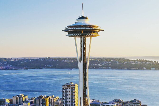 5-hour Seattle and Suburbs Attractions Tour - Transportation and Guide