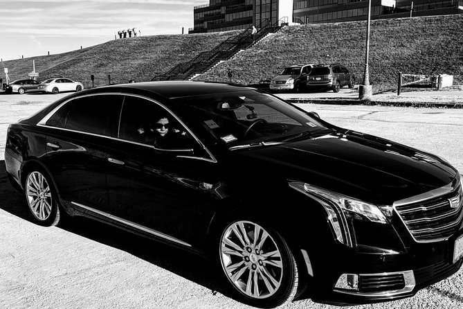 6 Hours of Chicago City Tour Sedan - Common Questions