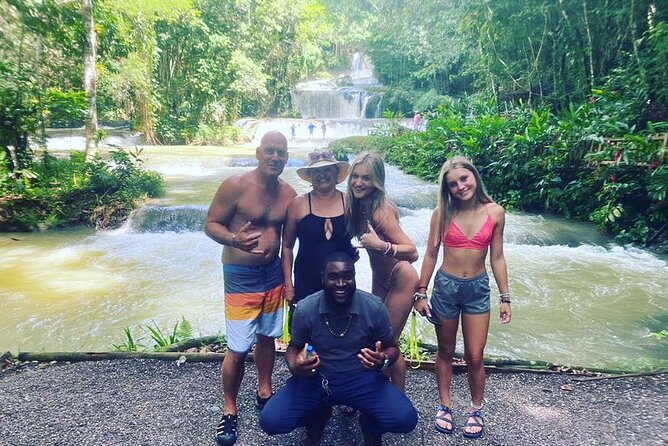 Appleton Rum Factory, Ys Falls, Black River Safari, Floyd's Pelican Bar - The Sum Up
