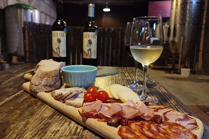 Douro & Vinho Verde: Family Wineries Private Tour in Portugal - Personalized Winery Visits and Knowledgeable Guide