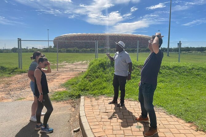 Full-Day Soweto Apartheid Museum and Lunch - Group Size and Pricing Options