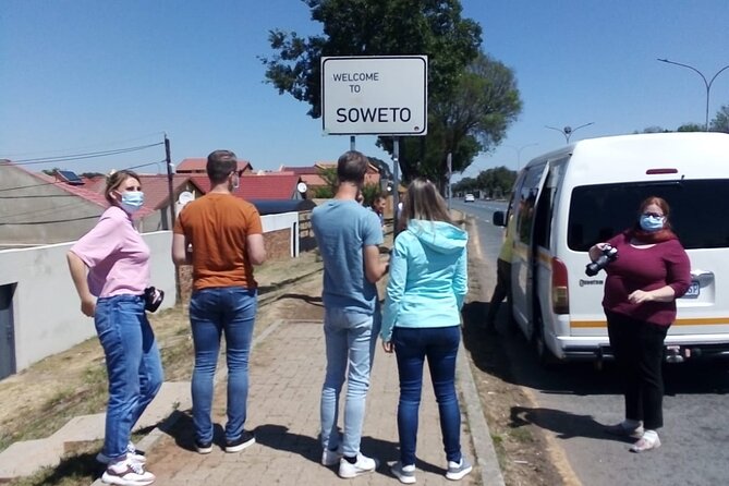 Half-Day Tour of Soweto Tour - Negative Review and Questions