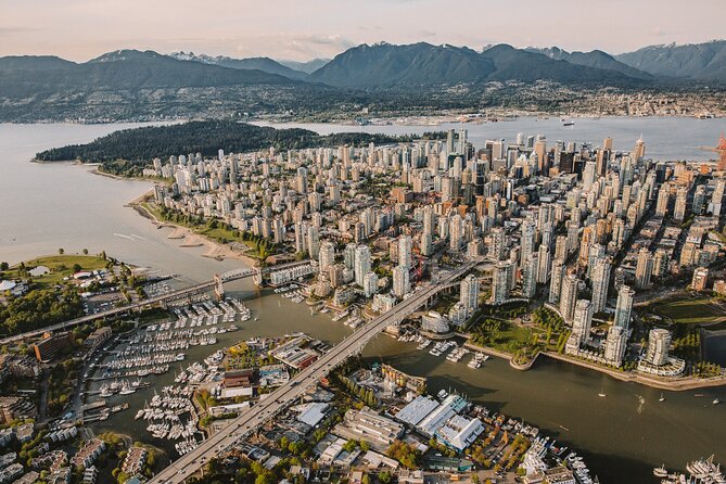 Helicopter Tour of Vancouver City (Depart YPK) - Pricing and Terms