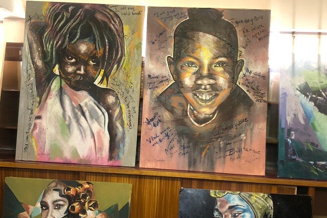 Johannesburgs Art Gallery Hoping & Street Art Experience (Meet the Artist) - Traveler Photos and Visual Representation
