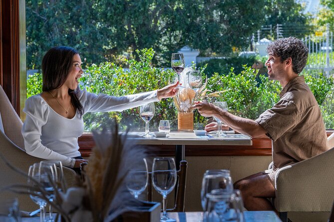 Wine Tour: Paarl, Franschhoek & Stellenbosch Incl 3 Wineries - The Sum Up