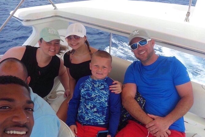 Yacht Tour With Local Guide & Snorkeling Activities - Safety and Equipment