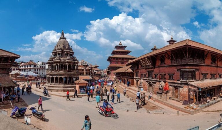 5-Days Kathmandu Tour With Nagarkot and Chandragiri Hill