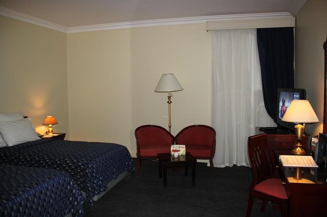 5 Stars Accommodation:Hotels of Pyramids, Swiss Inn -Helnan Giza - Good To Know