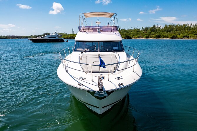 52-feet All Inclusive Flybridge Yacht Rental in Miami - Good To Know