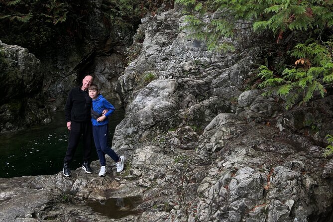 6-Hour Private Tour in Lynn Canyon and Deep Cove With Pickup - Booking and Pricing Information