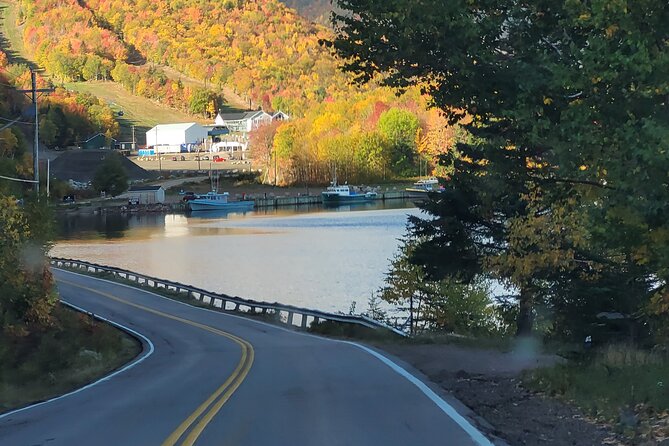 Cabot Trail High Flyer - Scenic Highlights Along the Trail