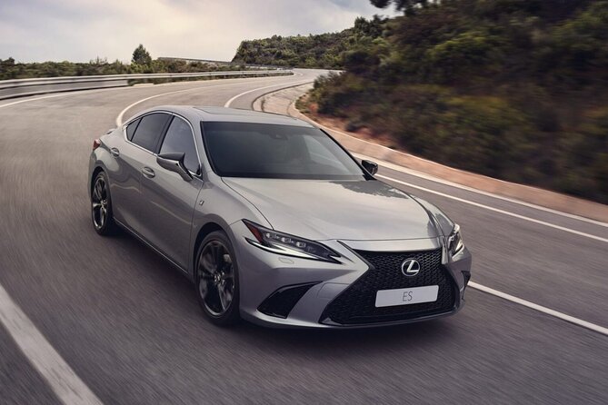 Dubai Airport to Sharjah City Transfers in Lexus Luxury Sedan - Competitive Pricing and Value for Money