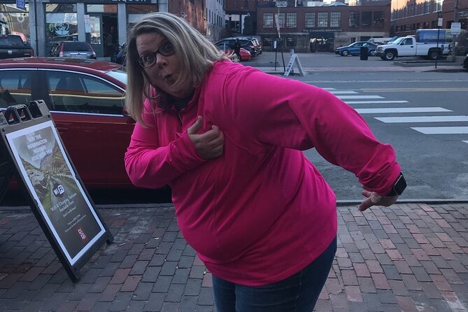 Fun City Scavenger Hunt in Raleigh by Wacky Walks - Common Questions