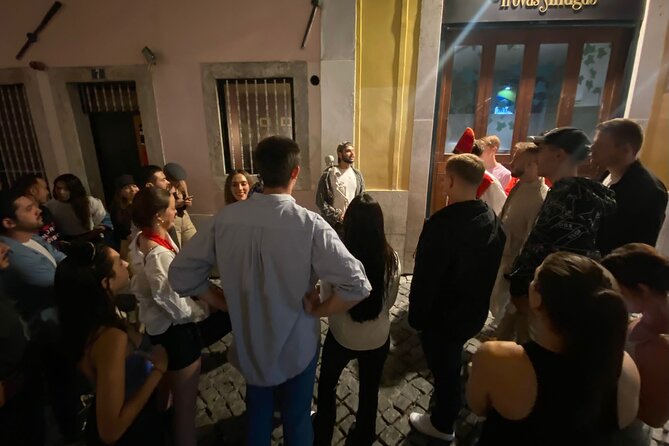 Lisbon Pubcrawl Bairro Alto: Unlimited Beer & Sangria 4 Bars - Accessibility and Transportation