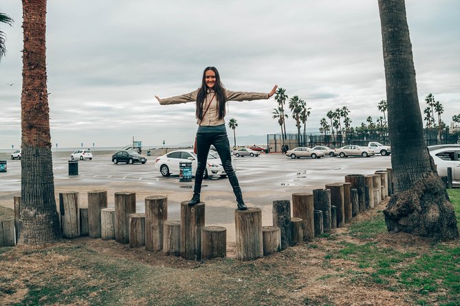 Los Angeles Street Art Photoshoot: Funky Venice With a Personal Photographer - Receive Professionally Edited Photos