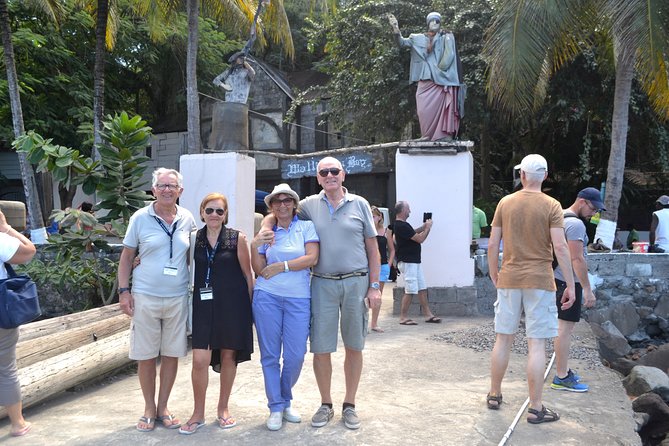 Pirates of the Caribbean Film Tour Wallilabou and Fort Charlotte From IV Tours - Questions and Support