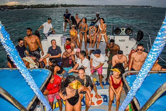 Spectacular Catamaran Party - Lowest Price Guarantee
