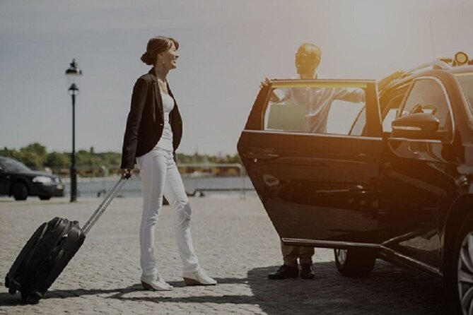 St. Maarten Private RED CARPET Airport Pick up and Transfers - The Sum Up