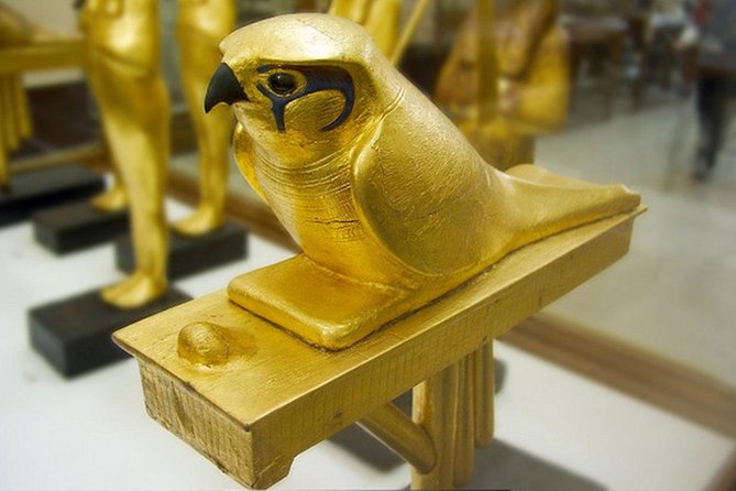 Tour to Giza Pyramids & Egyptian Museum From Alexandria by Car - Available Languages