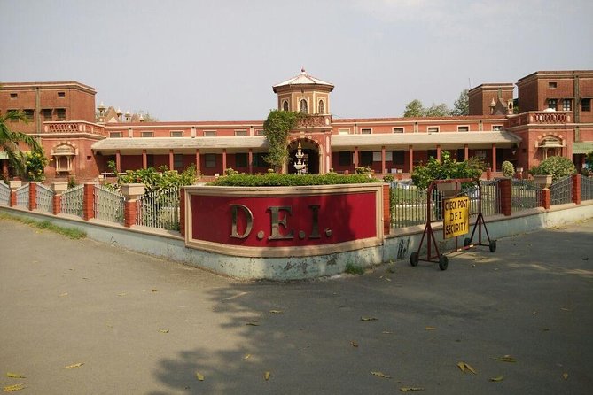 6 Hours Tout to Temples and Spiritual Sites in Agra - Good To Know