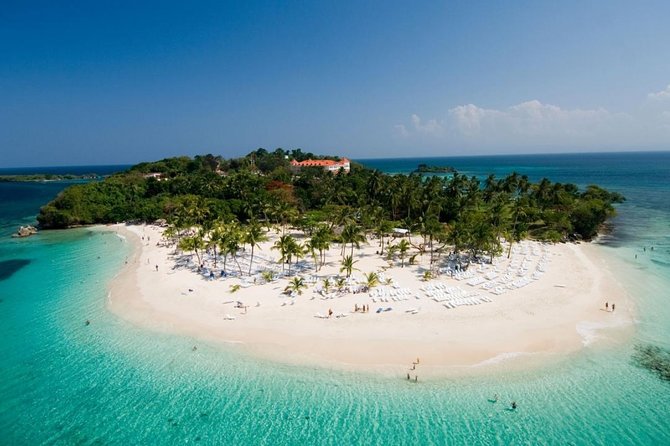 Full Day Samana Whales From Punta Cana With Waterfall, Bacardi Island & Lunch - Reviews and Ratings