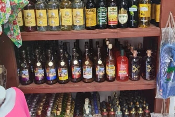 Private 3-5h Natural Herbs Tour, Shopping & Dinner at Ricks Cafe - Dinner at Ricks Cafe