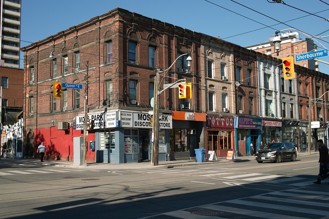 Private Food Tour in Old Toronto With St Lawrence Market - Licensed Tour Guide - Booking and Reservation Process