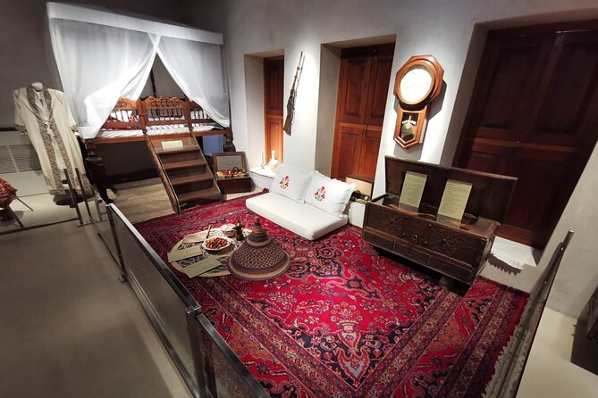 Sharjah Half-Day Tour With Traditional Lunch From Dubai - Art and Heritage Highlights