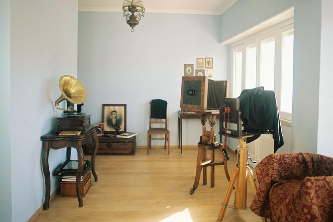 19th Century Photography Experience - 19th Century Clothes and Props