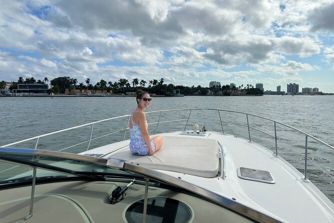Four Hour 45 Yacht Tour in Miami Beach With Captain and Champagne - The Sum Up