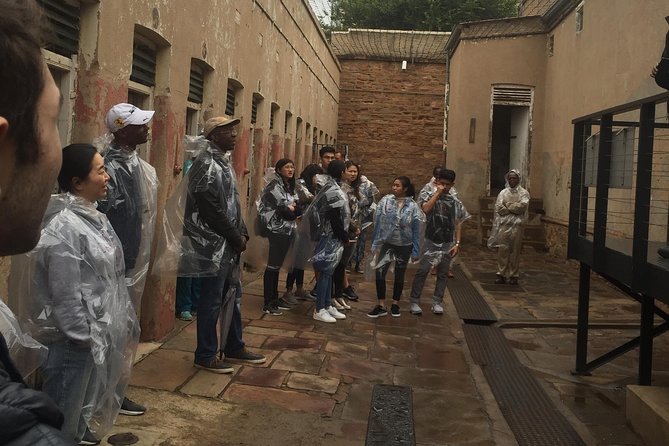 Full Day Johannesburg , Apartheid Museum and Soweto Tour - 8hrs - The Sum Up