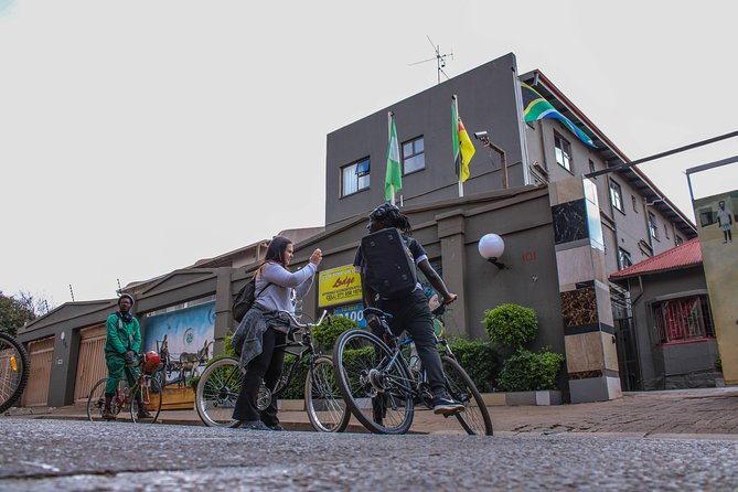 Full Day Or Half Day Johannesburg Inner City Bike or Tuk Tuk Tour - The Sum Up