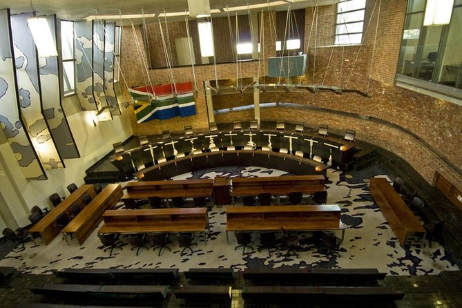 Johannesburg & Apartheid Museum Tour - The Sum Up