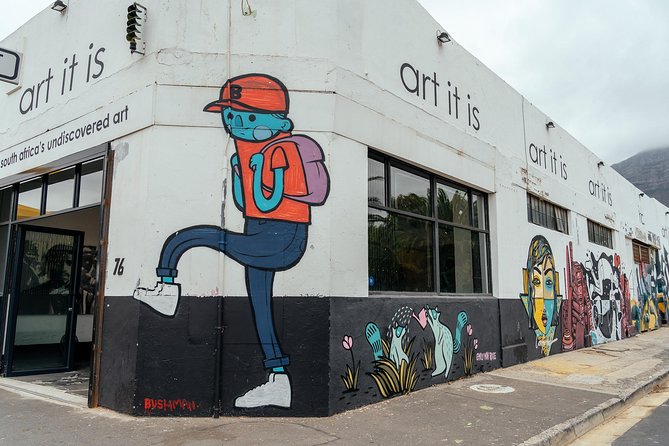 Off the Beaten Track in Cape Town: Private City Tour - Product Code