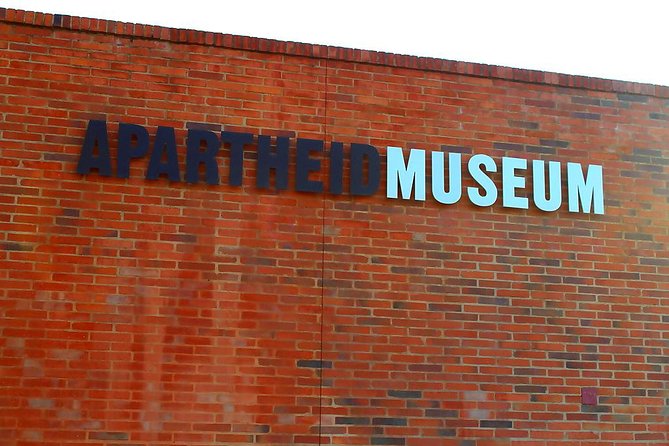 Pretoria, Soweto and Apartheid Museum Guided Day Tour From Johannesburg - The Sum Up