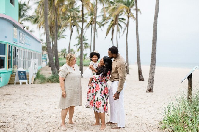 Private Vacation Photography Session With Local Photographer in Ft. Lauderdale - High-Resolution Digital Images