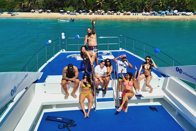 Sosua Party Boat - Snorkeling Snack BBQ Food and Drinks - Snack BBQ Food and Drinks