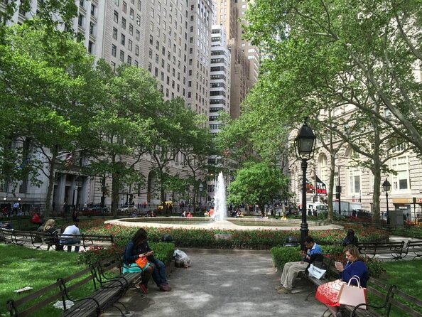 The Battery: a Self-Guided Audio Tour From Bowling Green Park to Stone St - Good To Know