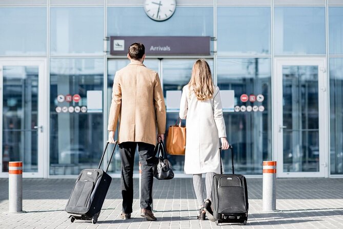 Dubai Airport to Sharjah City Transfers in Lexus Luxury Sedan - The Sum Up