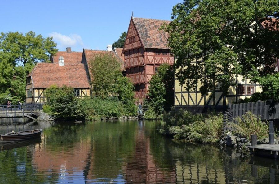 Aarhus: Self-Guided Audio Walking Tour
