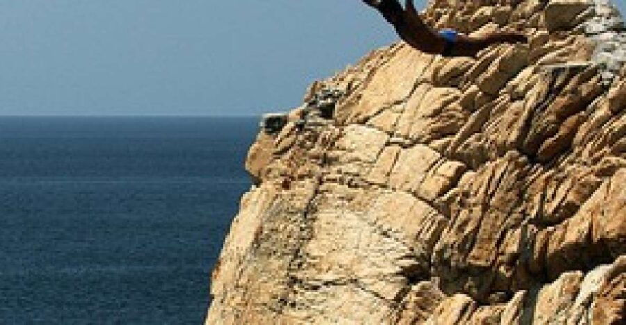Acapulco City Tour With Cliff Divers - Good To Know