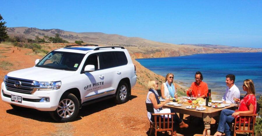 Adelaide: Wine and Wildlife 4WD Tour