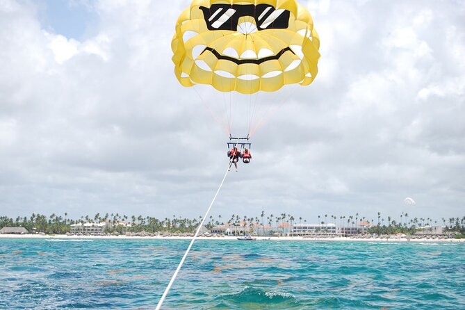 Adrenaline in Parasailing for Your Shared Group From Punta Cana