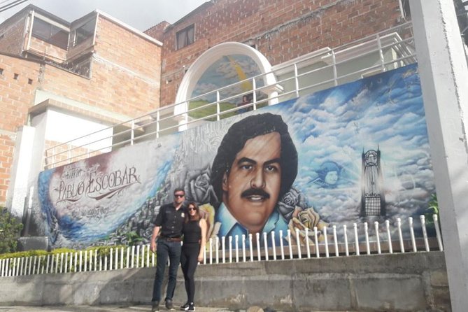Advanced Package Pablo Escobar Tour Including C13 and Barrio PE Aprox 8 Hrs - Good To Know