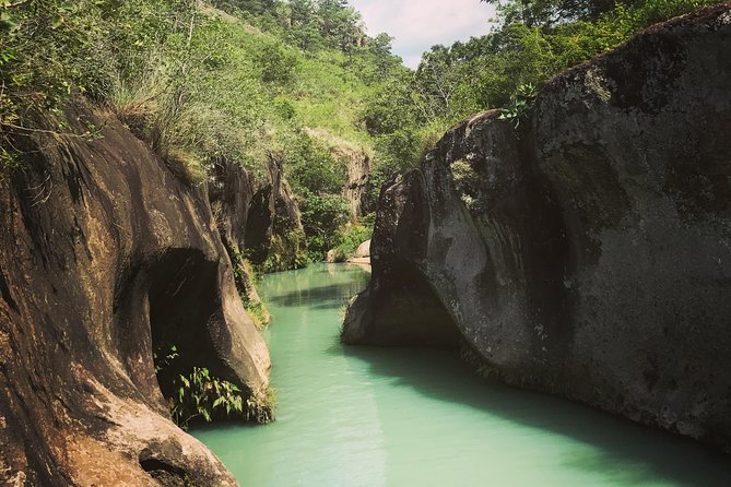 Adventure Awaits: Nueva Armenia Day Trip